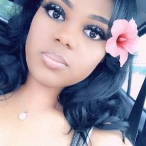 Meet your Posher, Danyell